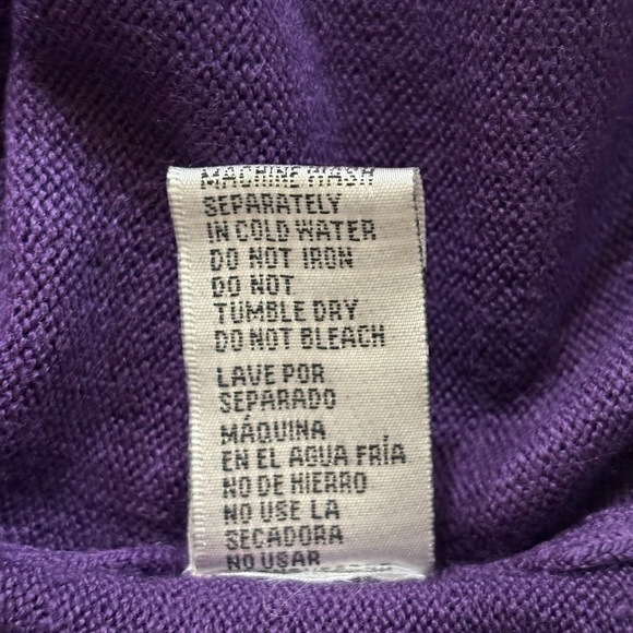 ❤️2/$15 or 3/$21❤️ NWT Carol Rose Deep Purple Cardigan, Size Small - Picture 8 of 9